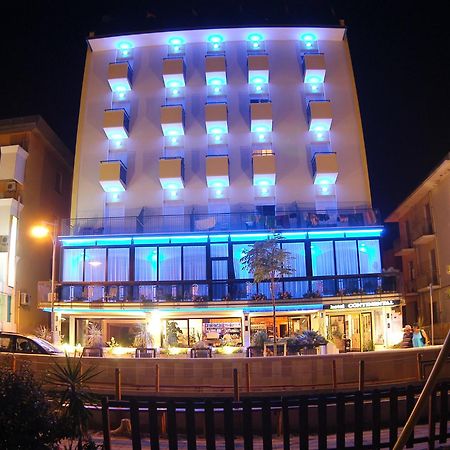 Hotel Continental Bellaria-Igea Marina Extérieur photo