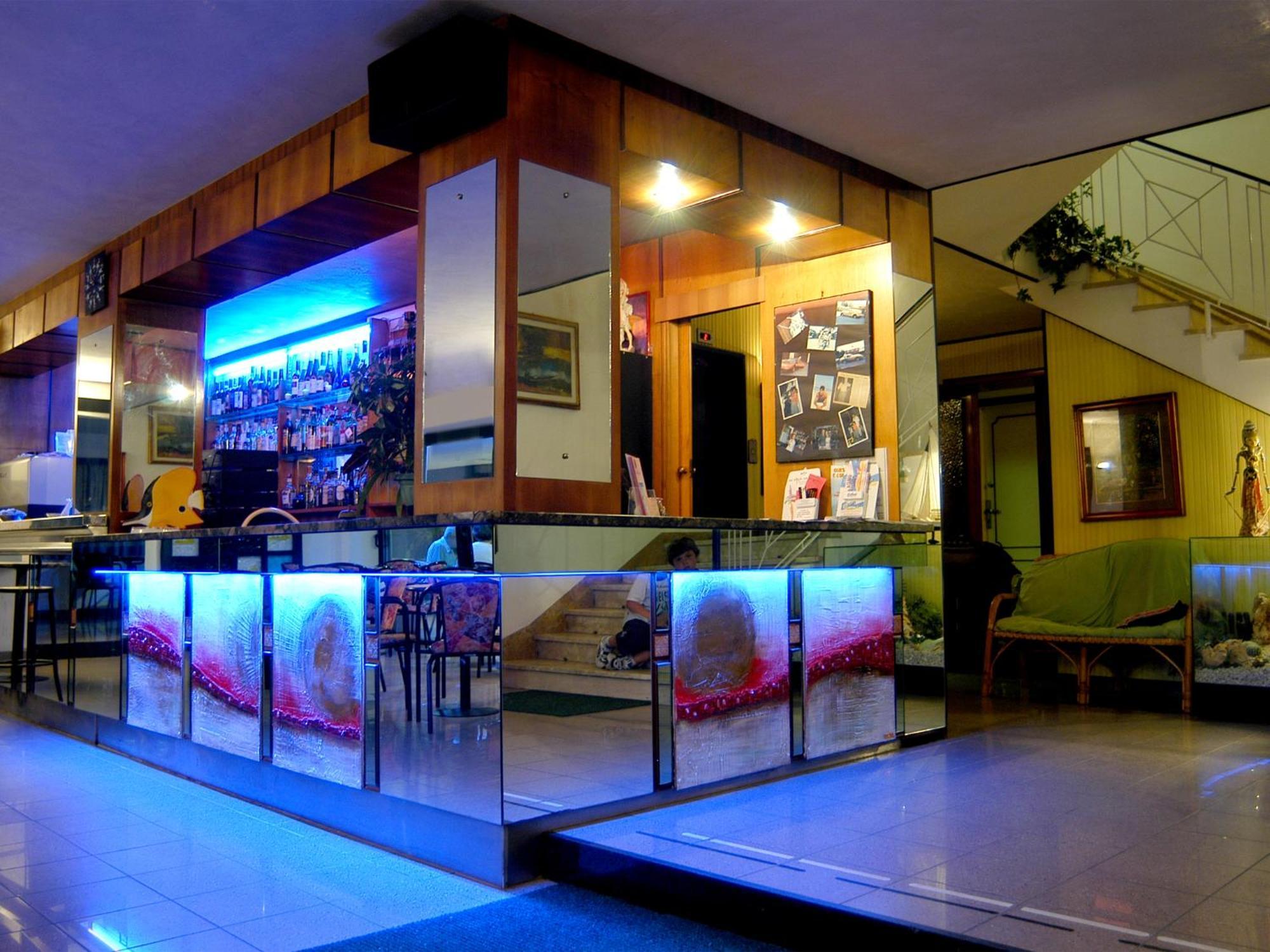 Hotel Continental Bellaria-Igea Marina Extérieur photo